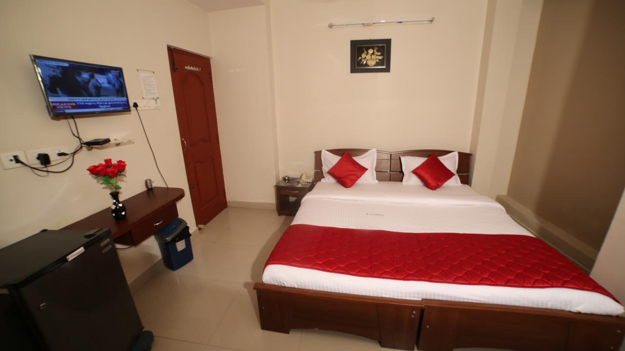 Hotel I-Way Residency Perungudi Chennai Extérieur photo